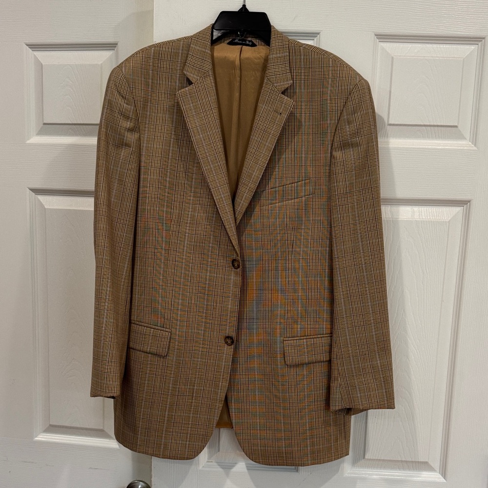 Elegant Tan Plaid Men's Blazer